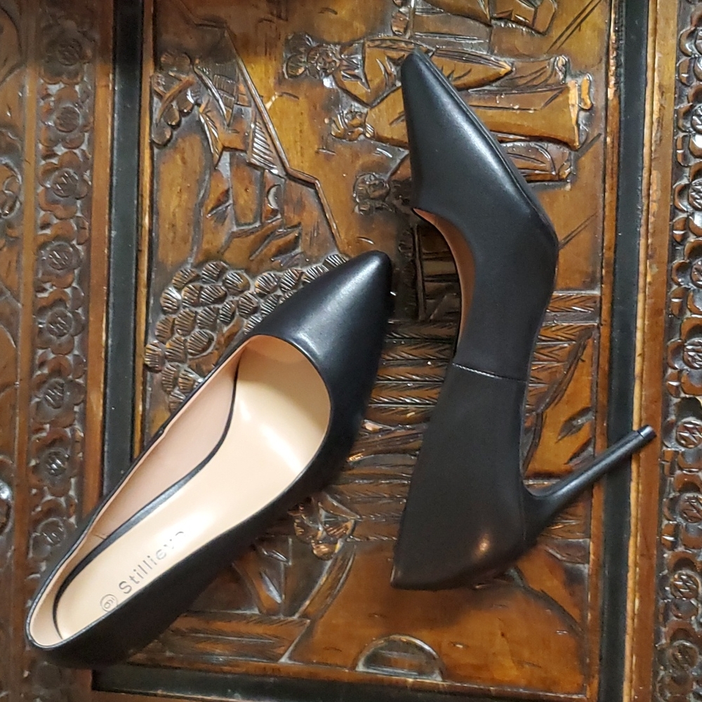 STILLIEVE 3.5" Heels - Picture 3 of 6